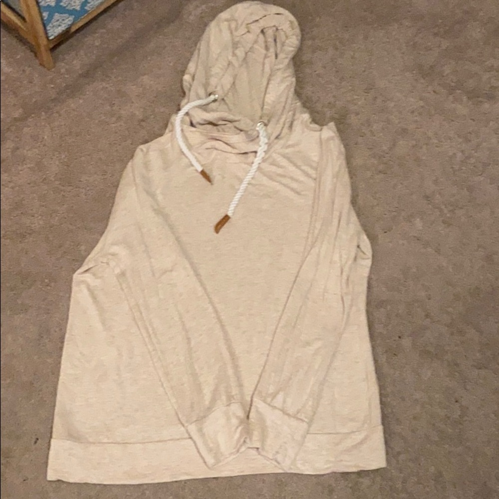 Light weight sweatshirt